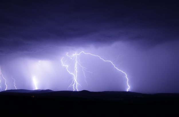 flash-1455285_1920