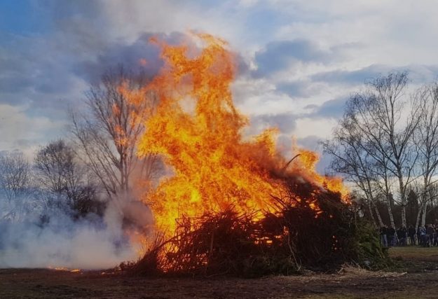 2018_03_31_BSD_Osterfeuer-1