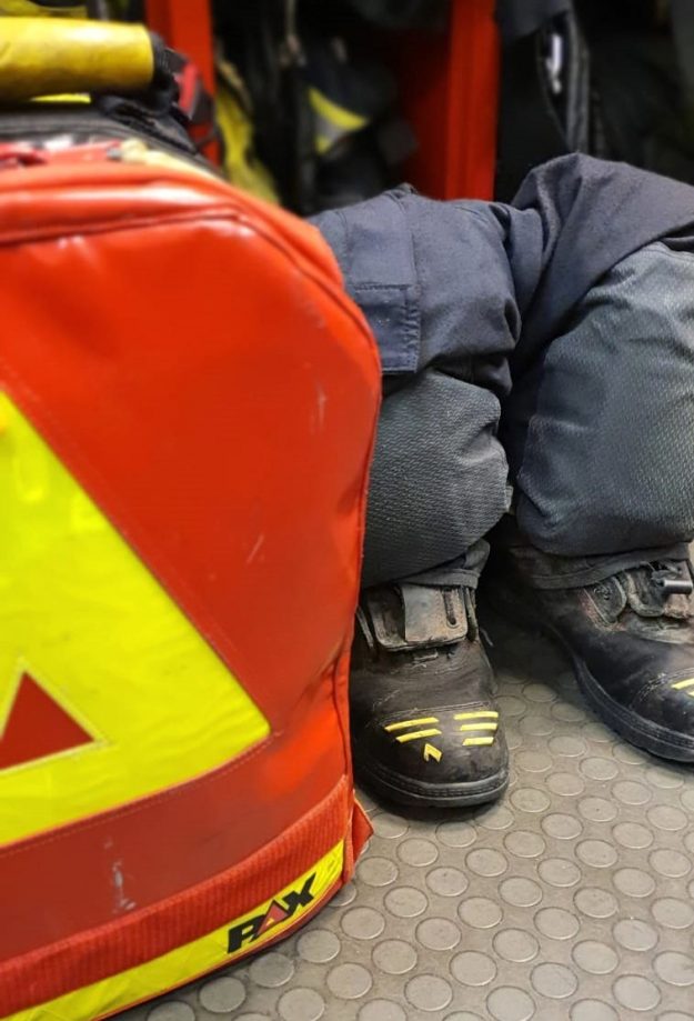 2020_06_20_BSP_Rettungsrucksack_Schuhe (2)