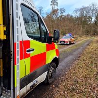 Während des vorherigen Einsatzes wurde die Leitung der Feuerwehr Rodenbach zur Unterstützung des Rettungsdienstes entsandt. Im Wald nahe dem Wochenendgebiet Niederrodenbacher Wingerte war ein Reiter vom Pferd gestürzt und ...

Laufende Nummer: 20/2024
