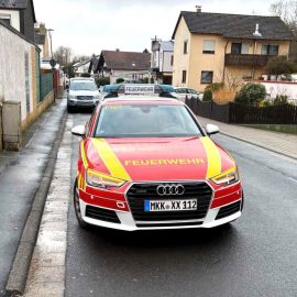 Die Leitung der Feuerwehr wurde zur Erkundung einer Einsatzstelle in die Industriestraße entsandt. Laut Anruferin sollte hier bereits seit Stunden ein Heimrauchmelder im Freien piepen. Dieser konnte jedoch von ihr zunächst nicht genau lokalisiert werden. Anzeichen auf ein Brandgeschehen lagen nicht vor...

Laufende Nummer: 24/2026
