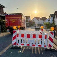 Die Leitung der Feuerwehr Rodenbach wurde zu einem Straßeneinbruch in die Hainstraße entsandt. Dort war ein etwa ...

Laufende Nummer: 53/2025