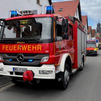 Für den Rettungsdienst musste Zugang in ein Wohnhaus geschaffen werden, da sich darin ein medizinischer Notfall befand. Der Zugang wurde gewaltsam geschaffen...

Laufende Nummer: 47/2026