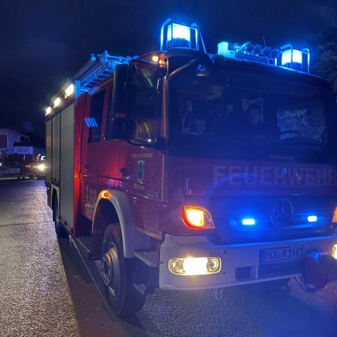 In einem Objekt in der Gelnhäuser Straße löste eine interne Brandmeldeanlage aus. Das Objekt wurde erkundet, jedoch konnte vor Ort keine Auslöseursache festgestellt werden.
Die Einsatzstelle wurde an einen zwischenzeitlich eingetroffen Objektverantwortlichen übergeben.

Laufende Nummer: 89/2026